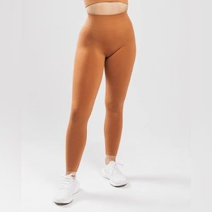 Alphalete Amplify Legging - Mandarin